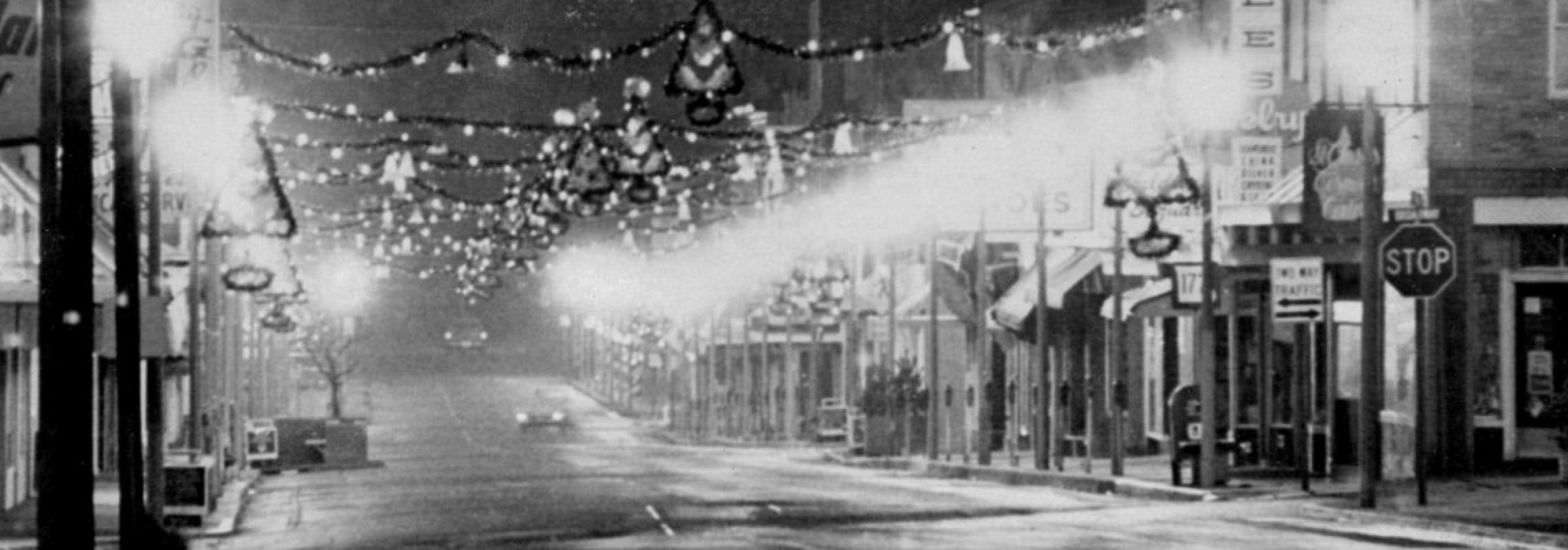 Cape Girardeau decorated for Christmas, courtesy of Bulletin-Journal/Southeast Missourian, ca. 1970s. 